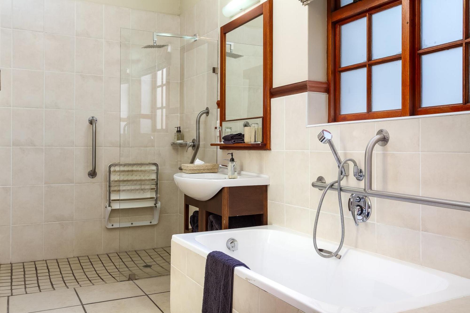 Noordhoek Village Hotel Ngoại thất bức ảnh