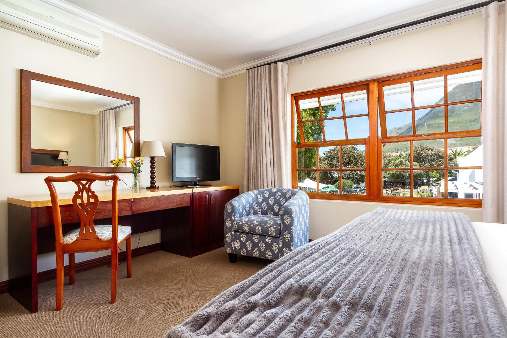 Noordhoek Village Hotel Ngoại thất bức ảnh